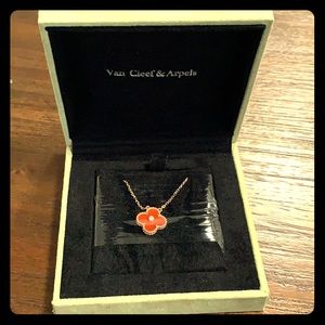 Van Cleef & Arpels diamond necklace